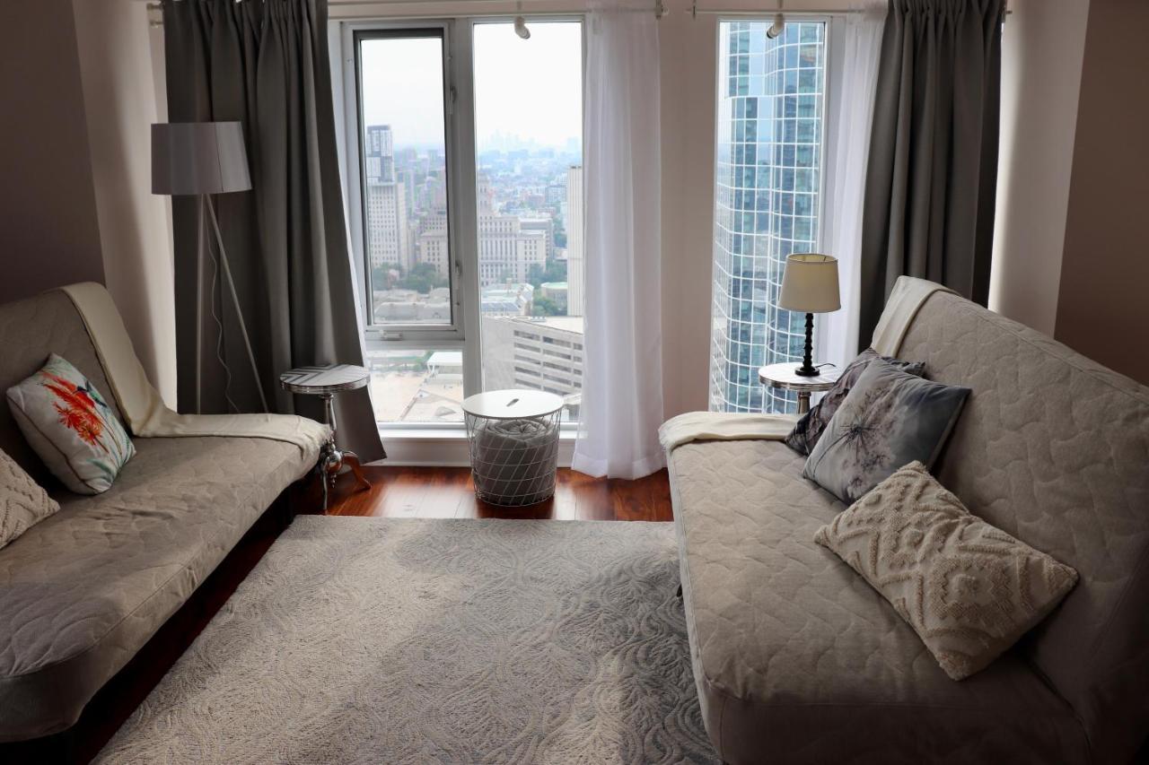 Apartment/2Bedrooms/2 Full Bathrooms/Free Parking Toronto Bagian luar foto