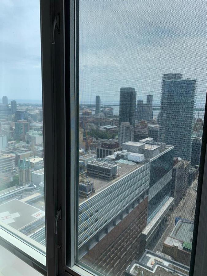Apartment/2Bedrooms/2 Full Bathrooms/Free Parking Toronto Bagian luar foto